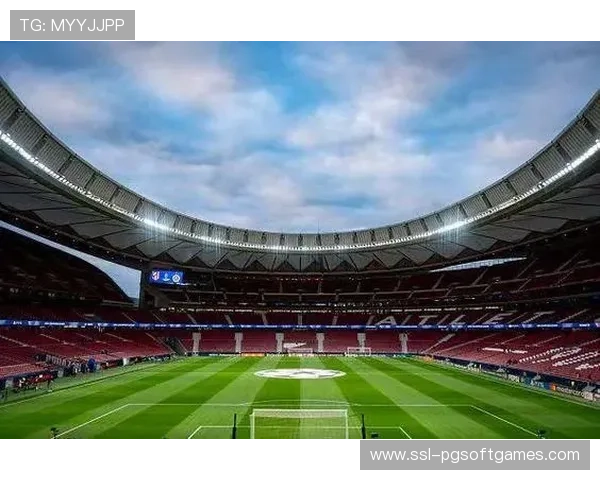 欧足联青训基金投入翻倍,欧冠收入支持草根球场建设