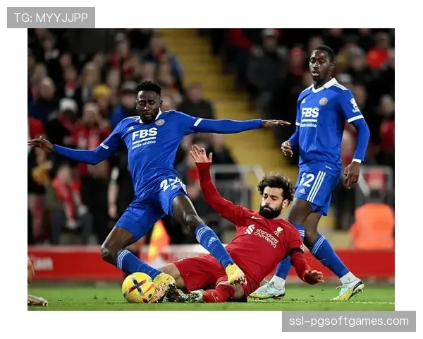 法甲传统秩序面临挑战,中小球队通过高效反击战术颠覆强权 法甲传统秩序面临挑战,中小球队通过高效反击战术颠覆强权